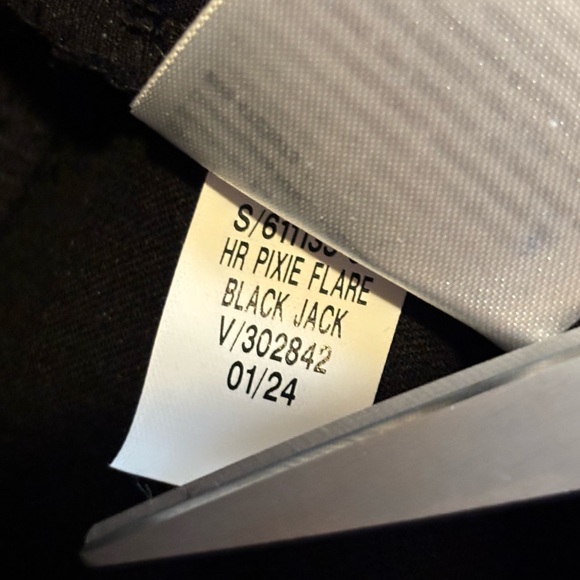 Old Navy Pixie Pants High-Rise Flare Black Size 8 Office Corpcore Minimalist - Picture 9 of 10